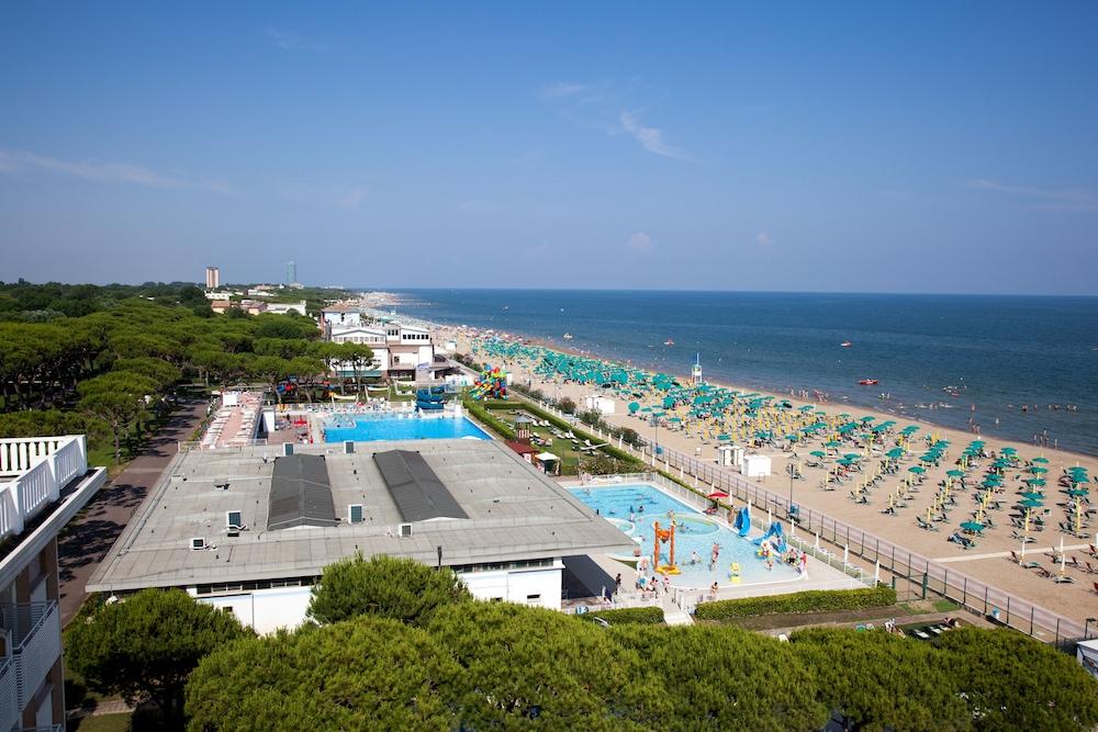 לידו די ג'סולו Regent'S Hotel מראה חיצוני תמונה
