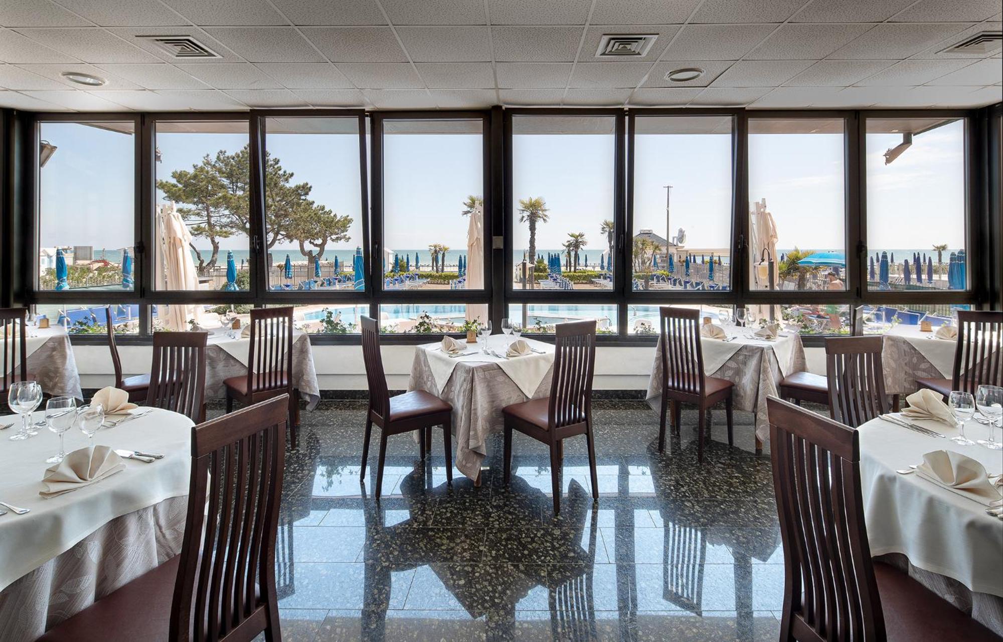 לידו די ג'סולו Regent'S Hotel מראה חיצוני תמונה