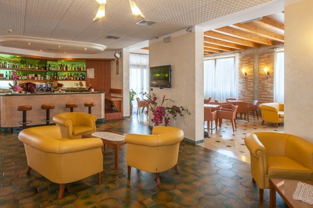 לידו די ג'סולו Regent'S Hotel מראה חיצוני תמונה