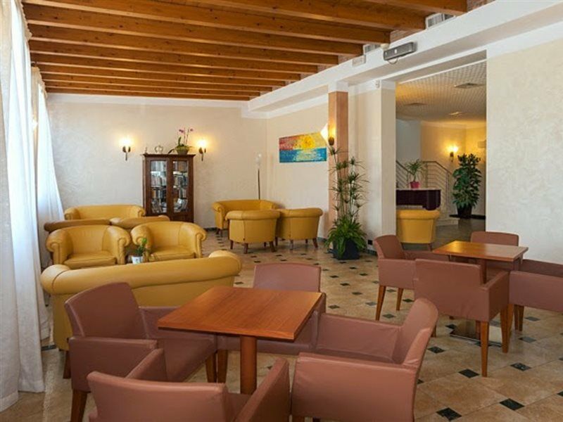 לידו די ג'סולו Regent'S Hotel מראה חיצוני תמונה